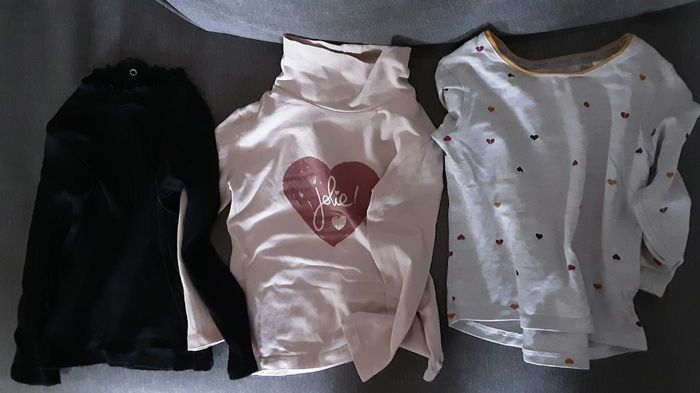 Maxi lot vêtements fille 2ans - photo numéro 2