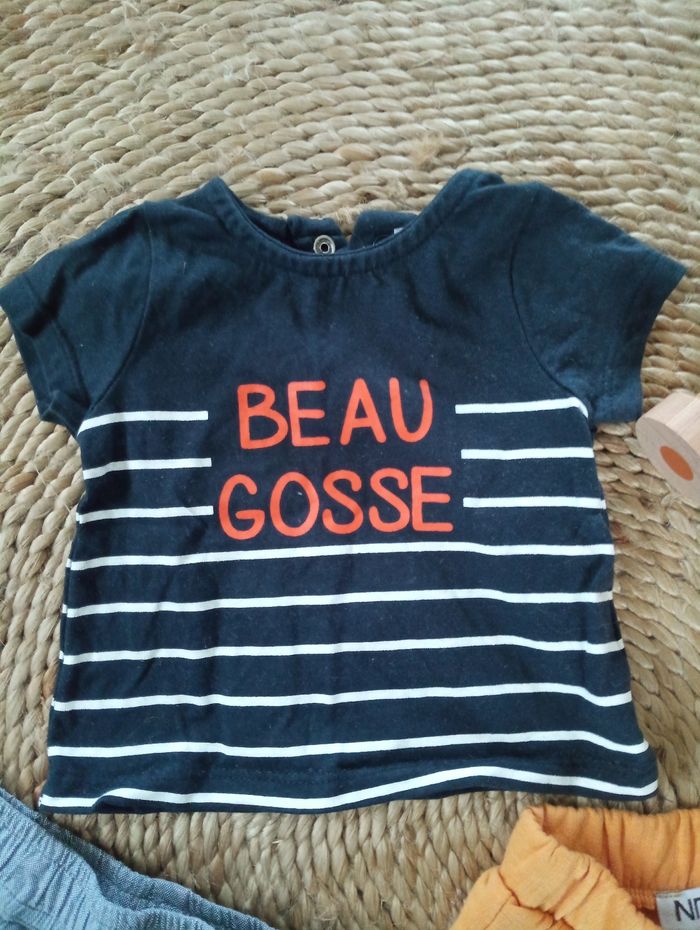 Lot de vêtements - photo numéro 2