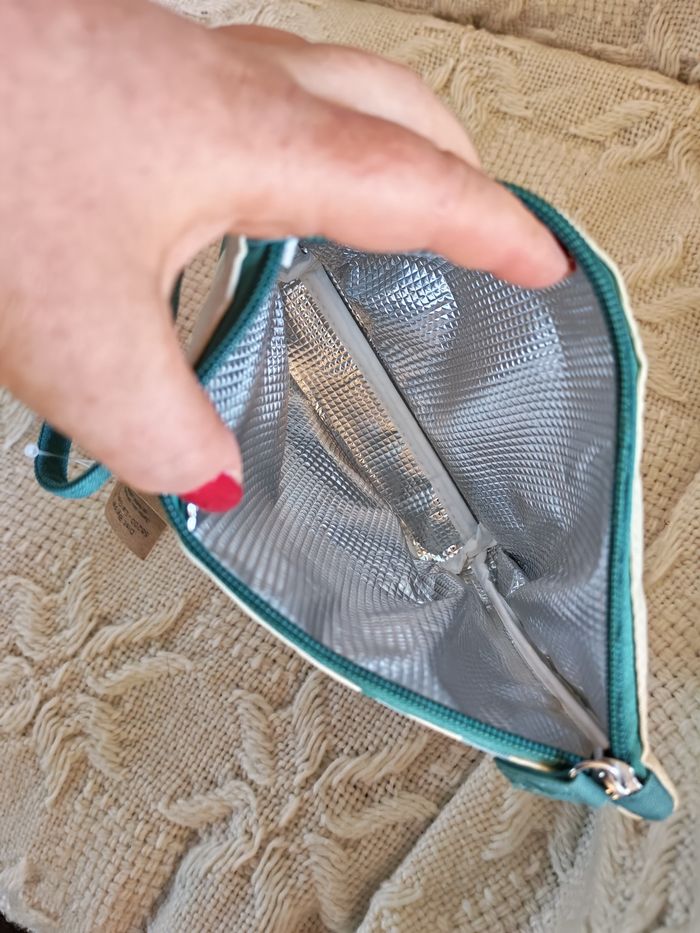 Trousse isotherme neuve Yves Rocher - photo numéro 4