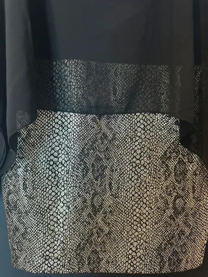 Robe fête noir - photo numéro 3