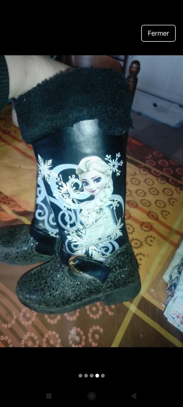 Très belle botte reine des neiges ch11 - photo numéro 2