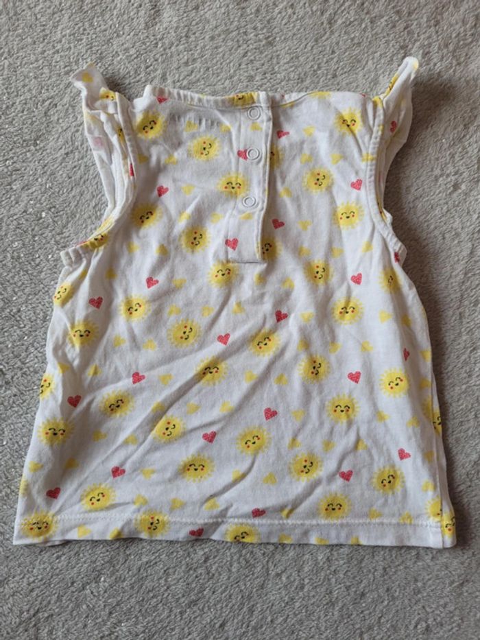 Tee-shirt 9 mois sans manche - photo numéro 3