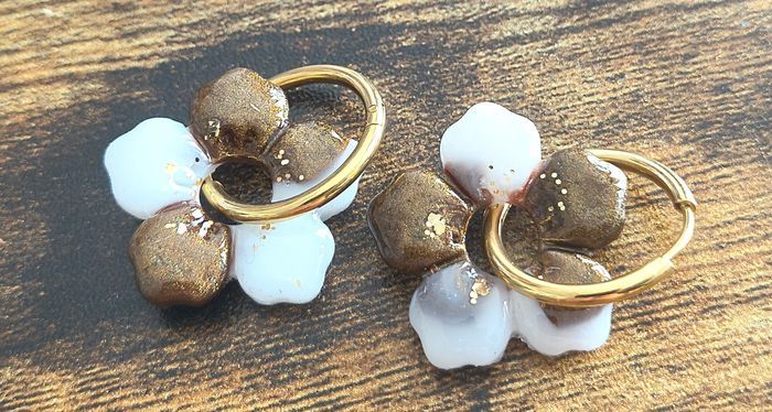 Boucles d'oreilles faites mains - photo numéro 2