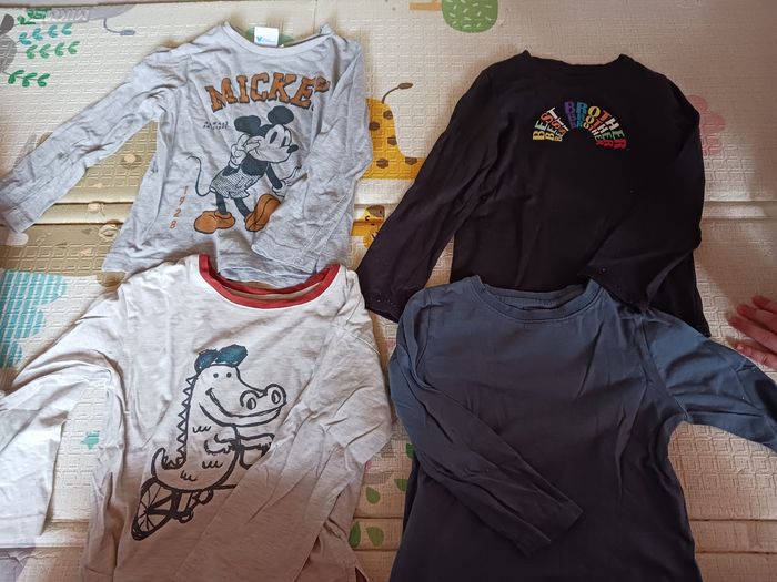 Lot de vêtements garçon 4 ans mi saison - photo numéro 3