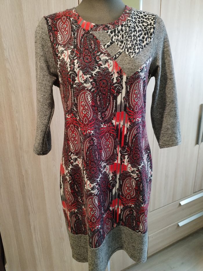 Robe manches 3/4 taille 42/44