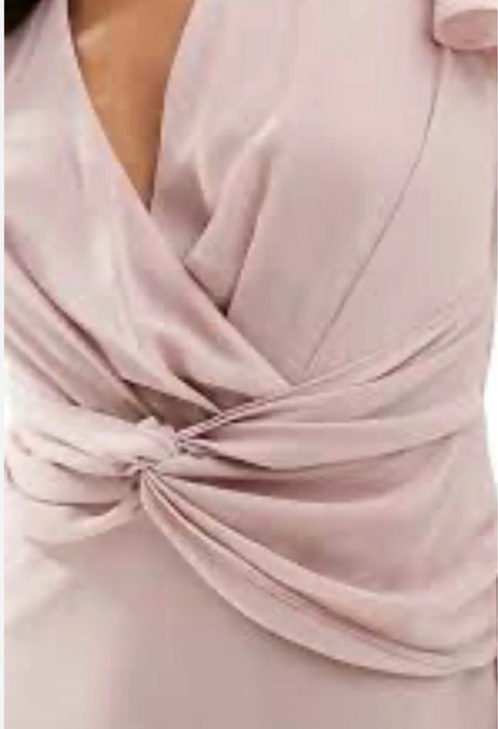 Robe cocktail taille 34 tfnc petite - photo numéro 7
