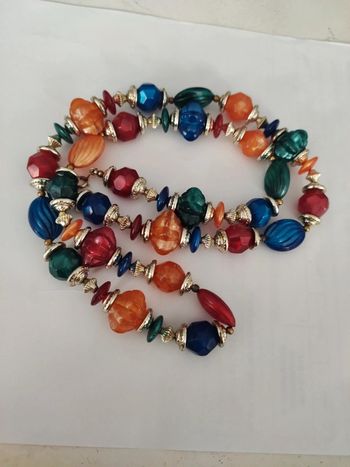 Collier plastique multicolore