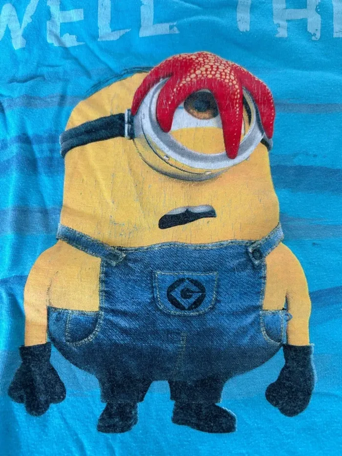 Pyjamas minion 6 ans moi moche et méchant - photo numéro 3
