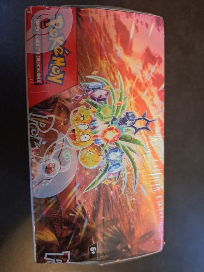 Display Pokémon Étincelles Déferlantes
Boîte neuve, 36 boosters 100% scellés ✨ - photo numéro 5