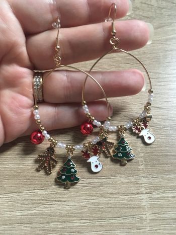 Boucles d’oreilles NEUVES pour femme thème de Noël 🎄🎅🏼