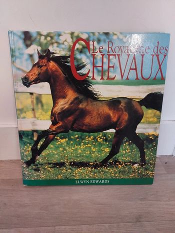 Livre d'équitation Le royaume des chevaux