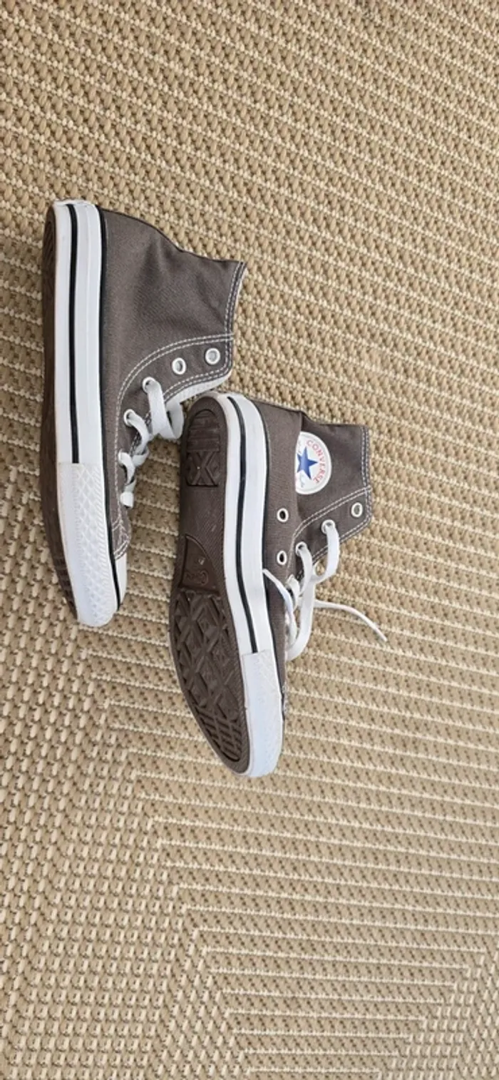 Converse - photo numéro 2