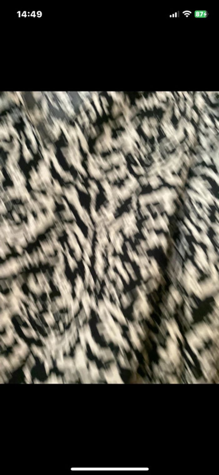 Belle robe imprimé noir et blanc taille S - photo numéro 5