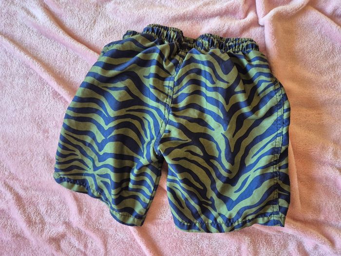 Short maillot tigré - photo numéro 4