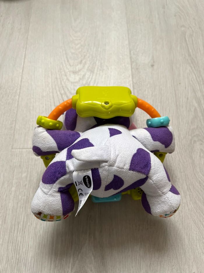 Vache Joséphine câline vtech avec sons et lumières - photo numéro 2