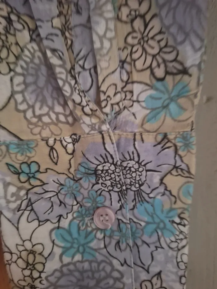 Chemise vintage en très bon état T38 - photo numéro 2