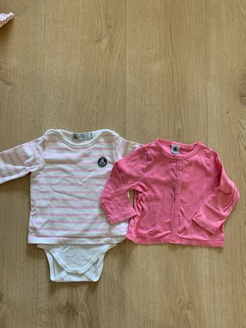 Lot 18 mois petit bateau