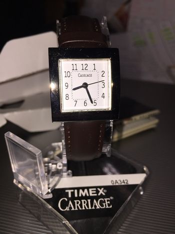 29-Montre TIMEX neuve