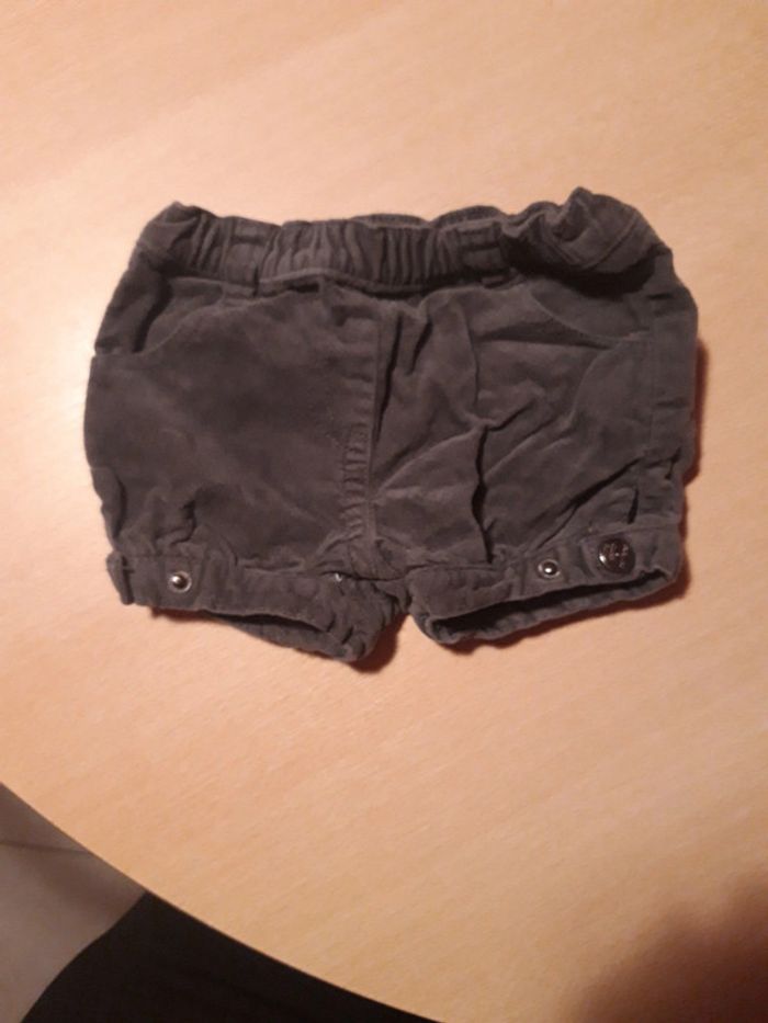 Short 67 cm in extenso
