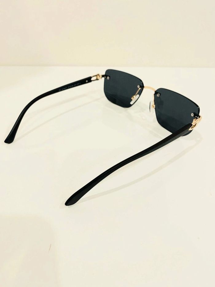 Lunette de soleil mixte percée uvprotection catégorie 3 - photo numéro 6