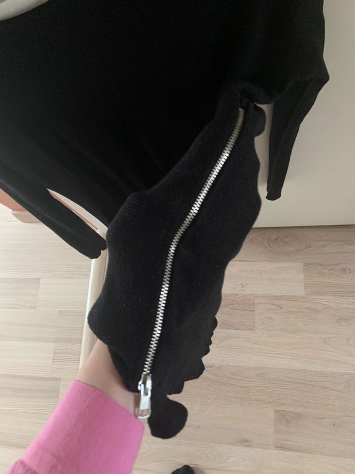 Pull noir Primark T.36 TBE - photo numéro 3
