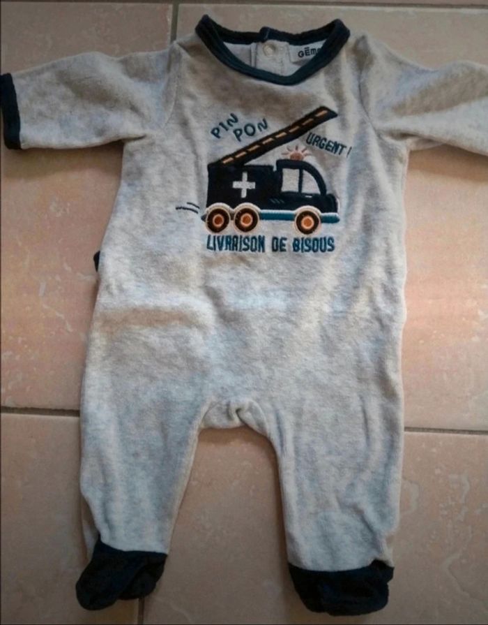 Pyjama 1 mois