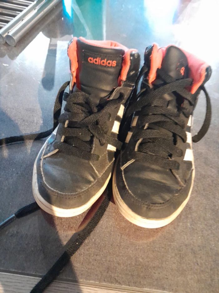 Chaussure adidas