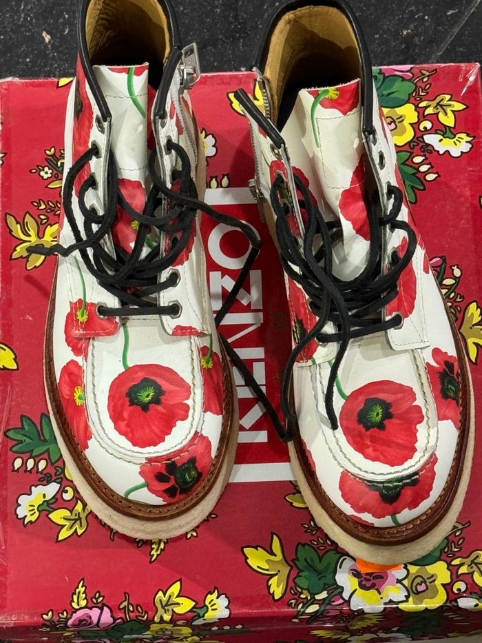 Chaussures montantes Kenzo blanches – cuir – t. 38 – Neuves – Authentiques - photo numéro 1