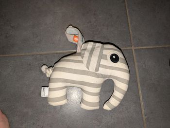 Peluche doudou musical