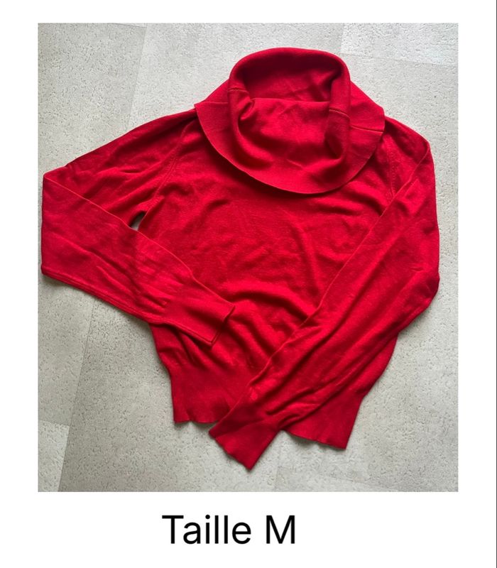 Pull taille M - photo numéro 1