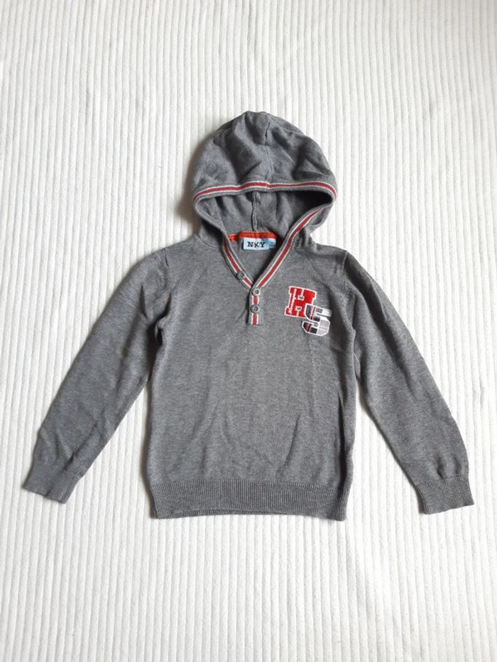Pull fin à capuche 5 ans