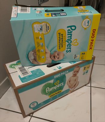 Vends couche taille 2 Pampers