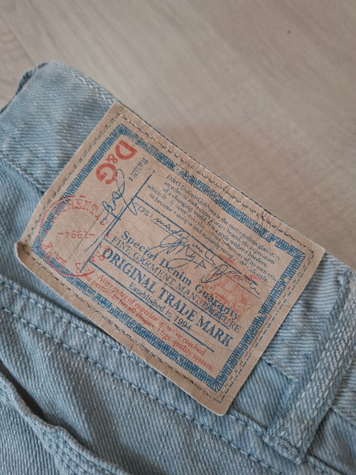 Jean Pantalon Dolce & Gabbana D&G / Bleu clair blanchi / Taille 29 (38/40 FR) M / Straight Regular - photo numéro 2