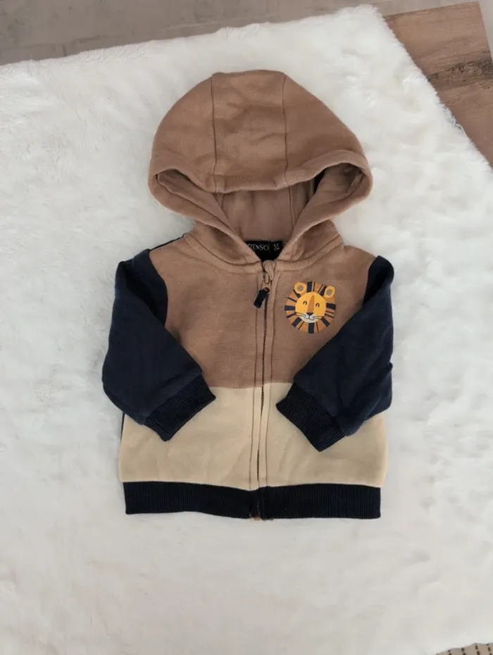 Veste in extenso