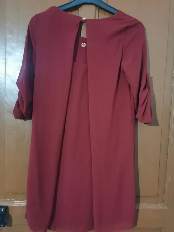 Robe courte bordeau - photo numéro 5