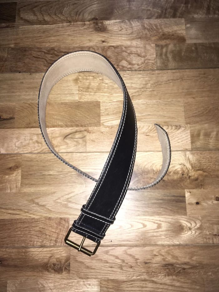 Jolie ceinture noire en cuir coutures beiges per spook 75cm