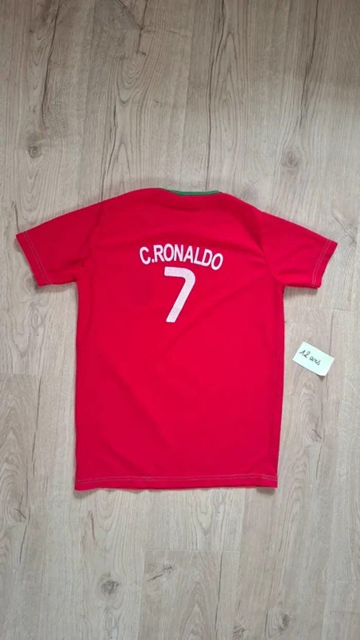 T-shirt 12ans Ronaldo TBE - photo numéro 3