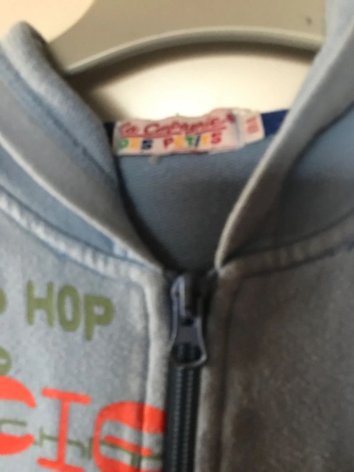 La compagnie des petits taille 8 ans gilet à capuche - photo numéro 3