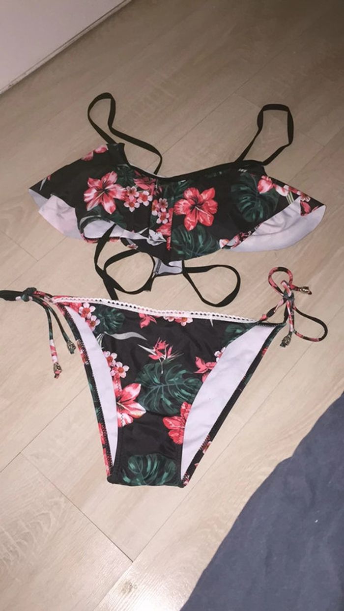 Maillot de bains bikini 2 pièces - photo numéro 3