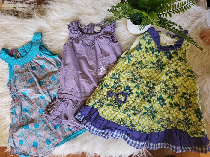 Lot de 3 robes été 12 mois