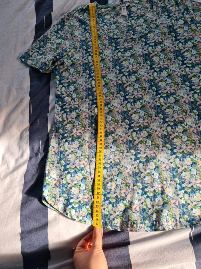 🌸 T-shirt floral CISO - Neuf avec étiquette 🌸 - photo numéro 9