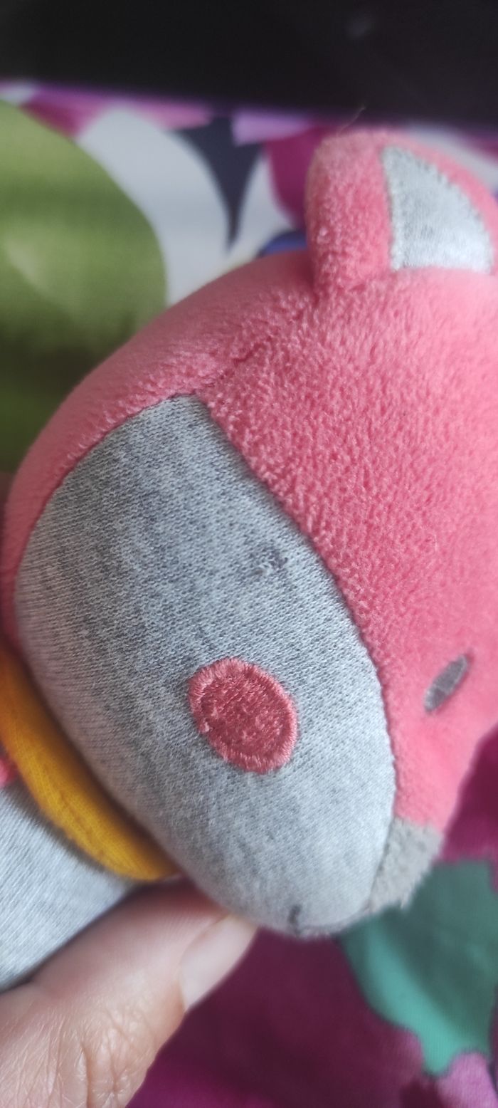 Doudou Renard Rose Robe Gris peluche grelot rayé jaune obaïbi Okaïdi Rayure - photo numéro 4