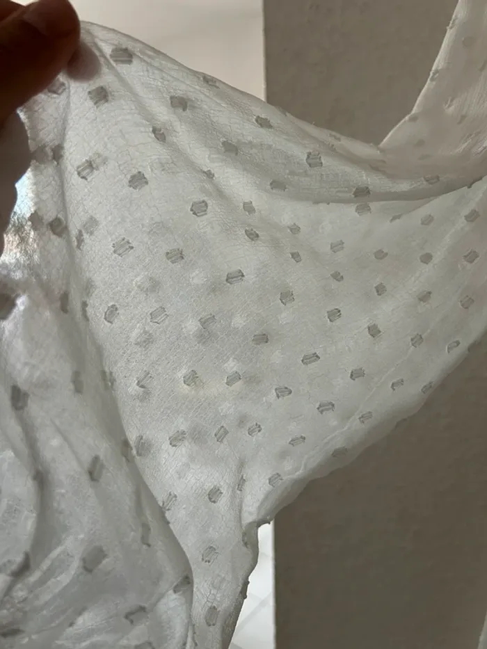 Robe blanche doublure transparente pois - photo numéro 3