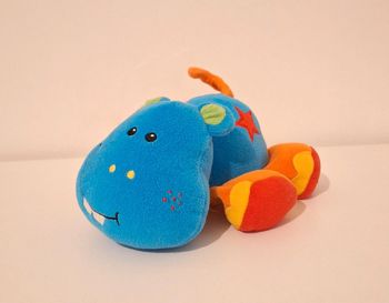 Peluche d'activité hippopotame Tolo