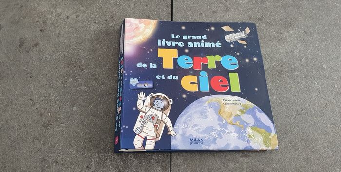 Le grand livre animé de la Terre et du Ciel - photo numéro 1