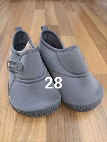 Chaussures aquatiques grise Decathlon 28