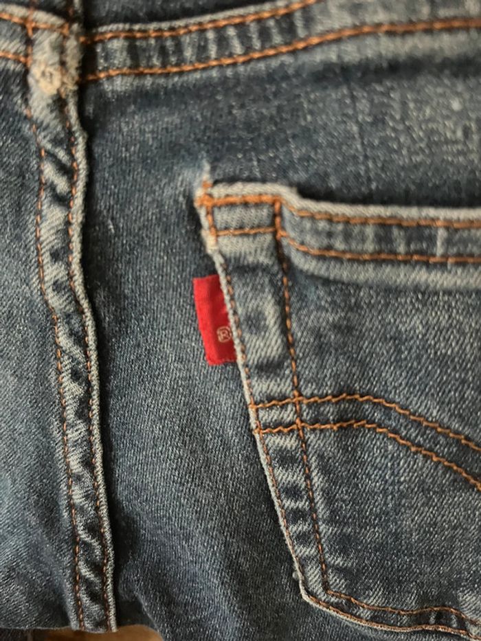 Jean Levis coupe 510 taille 5 ans - photo numéro 7