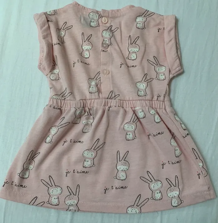 Tunique rose à lapins
