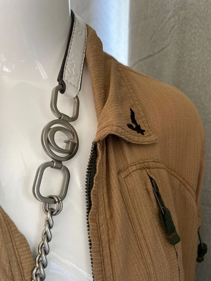 Sac Guess blanc -Très bon état - photo numéro 4