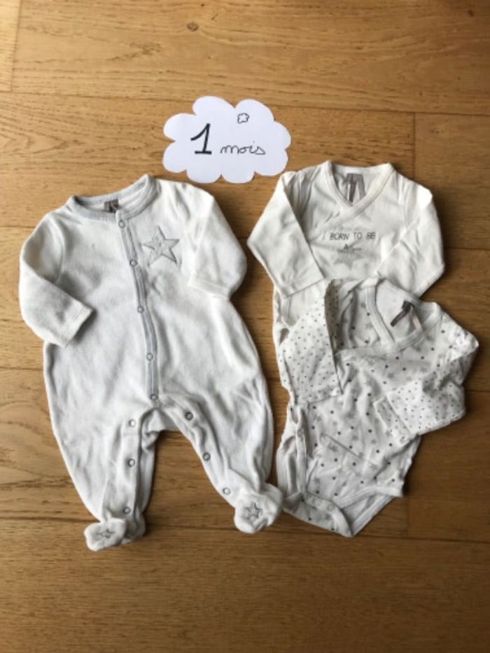 Pyjama + 2 bodys assortis Orchestra 1 mois